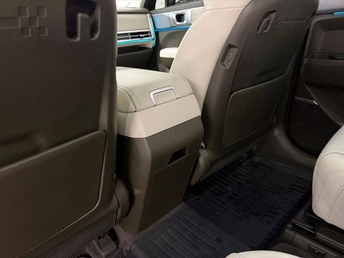 Used 2024 Hyundai Santa Fe Calligraphy image 26