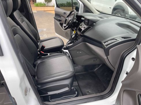 Used 2022 Ford Transit Connect XL image 14