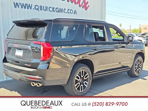 Used 2023 GMC Yukon AT4 w/ Technology Package AWD/4WD image 7