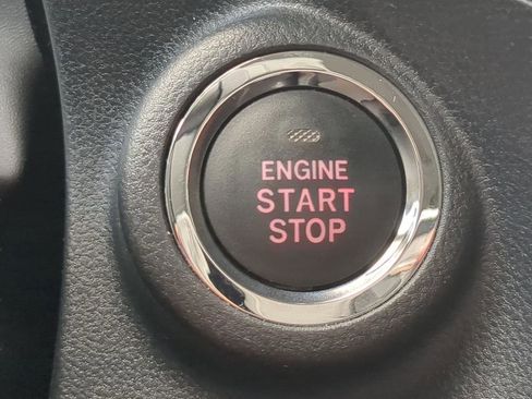 Used 2023 Subaru Forester Premium image 10