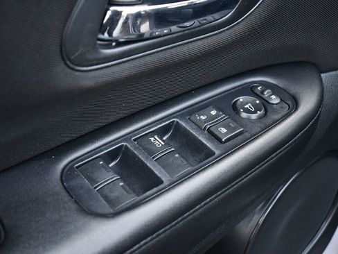 Used 2018 Honda HR-V LX image 15