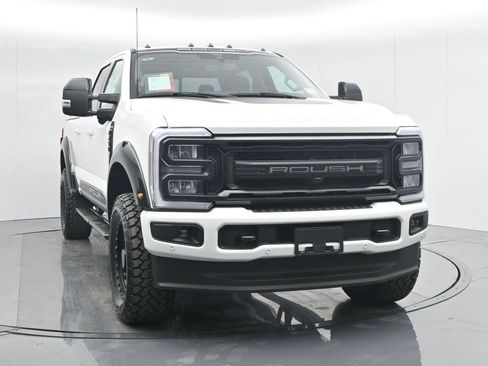 Used 2024 Ford F250 Lariat w/ Lariat Ultimate Package AWD/4WD image 55