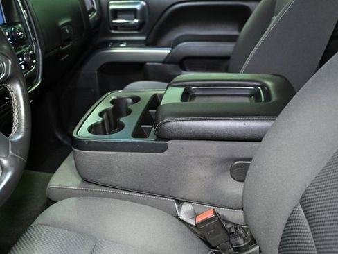 Used 2018 Chevrolet Silverado 1500 LT w/ LT Eassist Package image 24