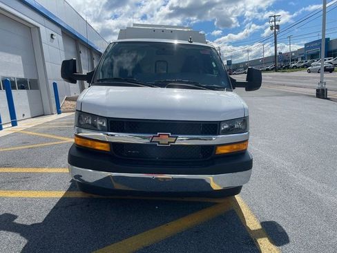 New 2024 Chevrolet Express 3500 w/ Power Convenience Package image 8