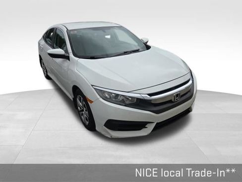 Used 2018 Honda Civic LX image 3