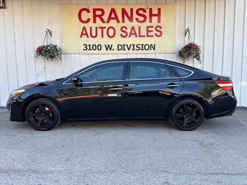 Used 2015 Toyota Avalon XLE image 5