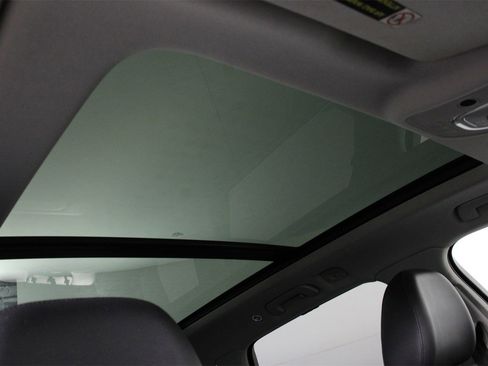 Used 2017 Audi Q7 3.0T Premium Plus image 26