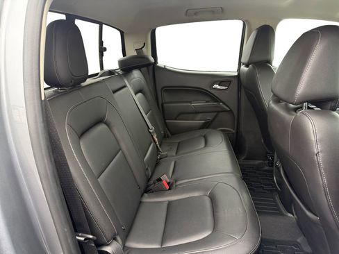 Used 2019 Chevrolet Colorado ZR2 w/ Colorado ZR2 Bison Edition image 18