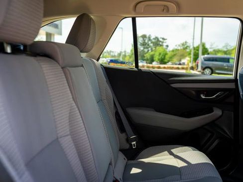 Certified 2025 Subaru Outback Premium image 9