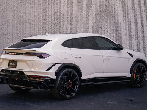 Used 2024 Lamborghini Urus S AWD/4WD image 8