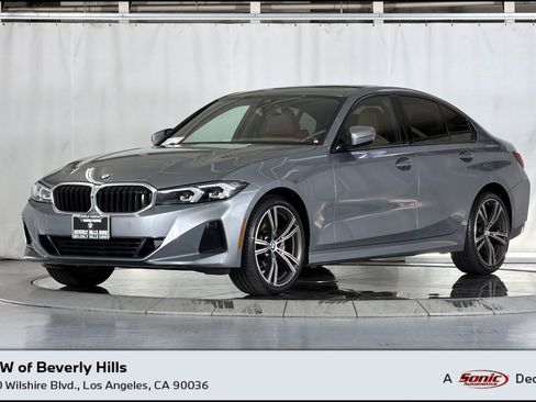 Used 2023 BMW 330i Sedan w/ Premium Package RWD image 1