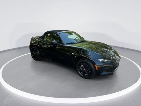Used 2025 MAZDA MX-5 Miata Sport RWD image 8