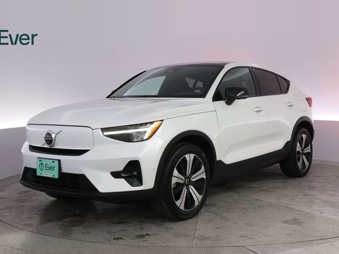 Used 2023 Volvo C40 P8 Recharge Plus AWD/4WD image 2