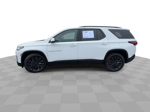 Used 2023 Chevrolet Traverse RS w/ LPO, Floor Liner Package AWD/4WD image 5