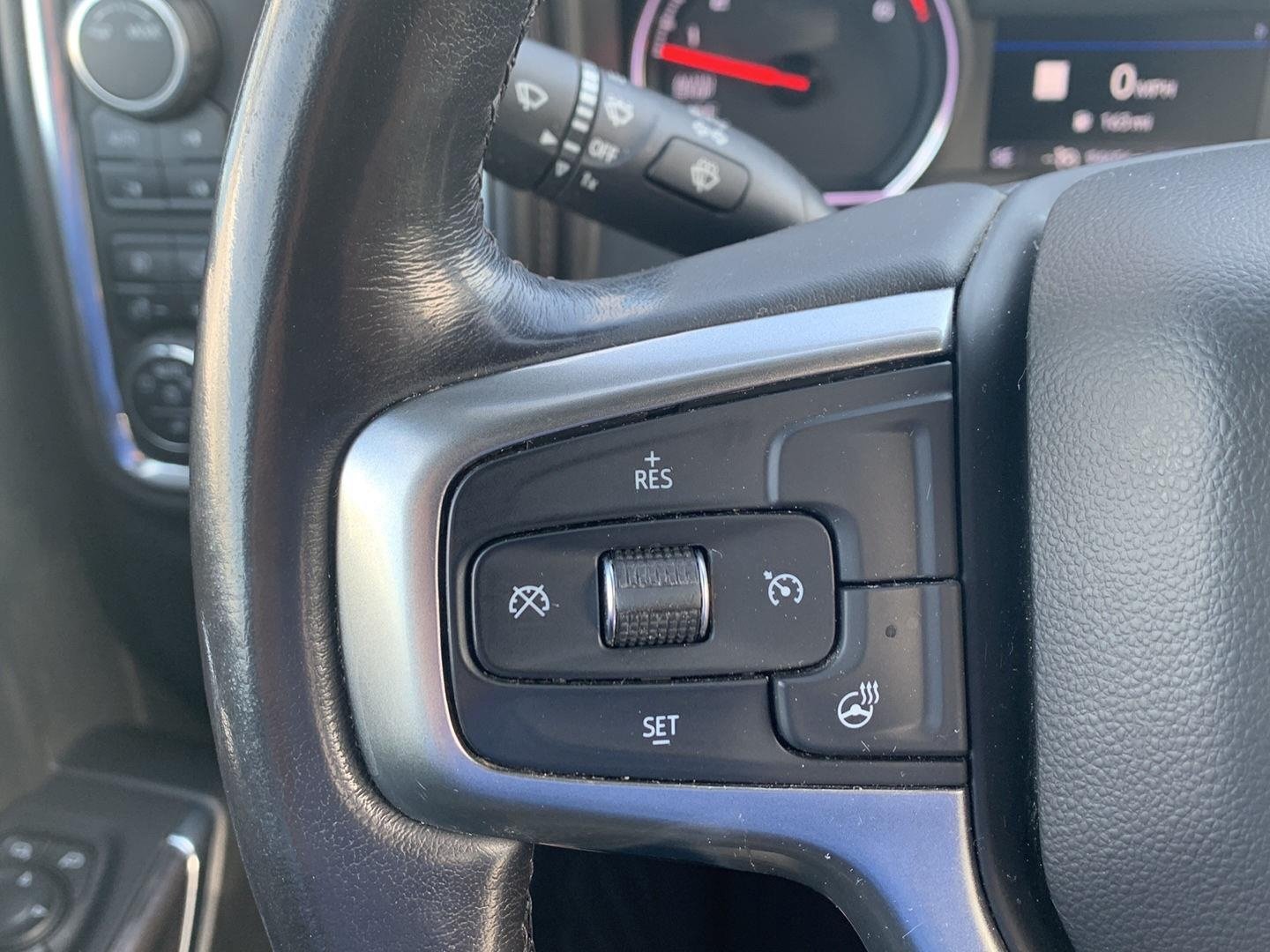 Used 2021 Chevrolet Silverado 1500 LTZ AWD/4WD image 10