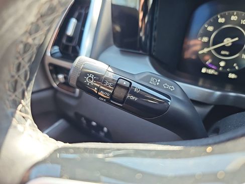 Used 2023 Kia Sorento SX FWD image 31