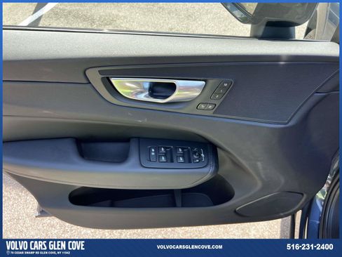 Certified 2024 Volvo XC60 B5 Plus w/ Climate Package AWD/4WD image 16