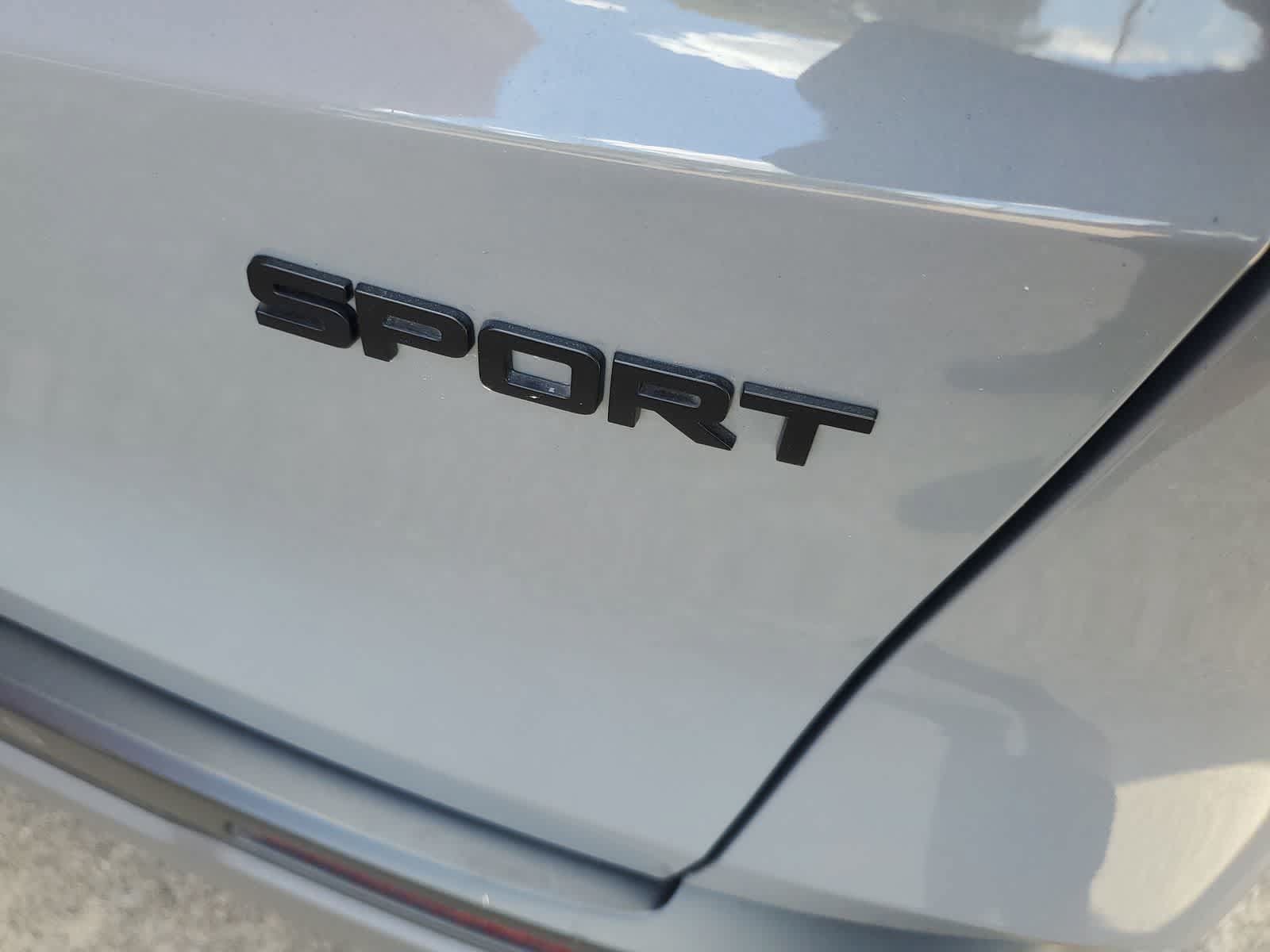 Used 2024 Honda CR-V Sport-L image 11