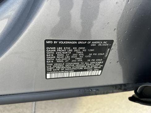 Used 2024 Volkswagen Atlas SE FWD image 29