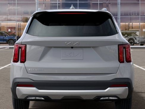 New 2026 Kia Sorento S w/ S Panoramic Sunroof Package FWD image 15