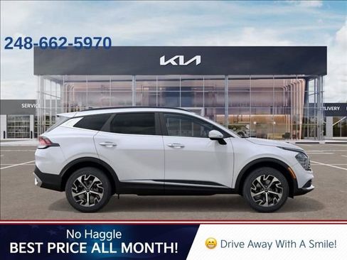 Used 2025 Kia Sportage EX image 7