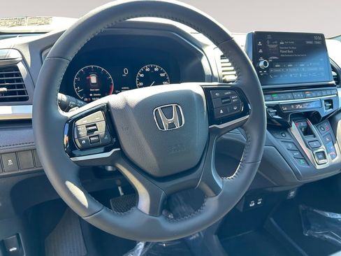 New 2026 Honda Odyssey EX-L image 12