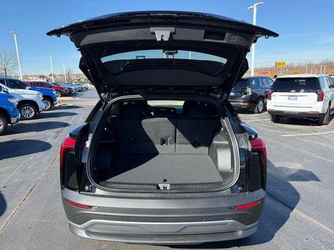 New 2026 Chevrolet Blazer EV LT image 10