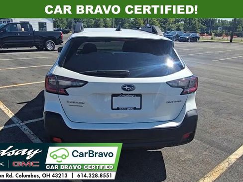 Used 2023 Subaru Outback Premium image 7