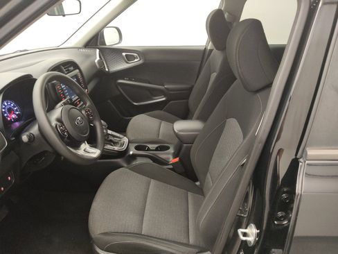 Used 2021 Kia Soul S FWD image 17