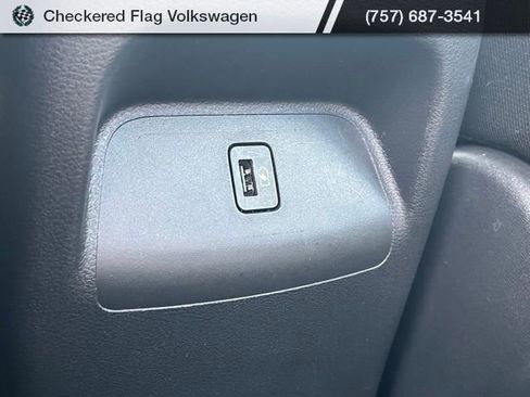 Used 2024 Nissan Sentra SV FWD image 27