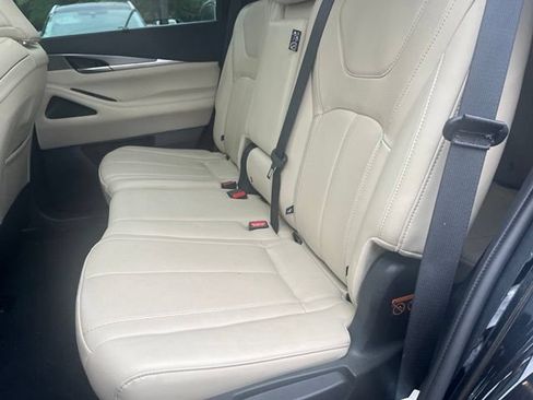 Certified 2023 INFINITI QX60 Luxe AWD/4WD image 16