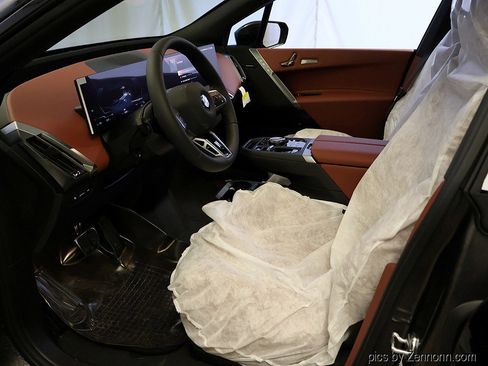 New 2026 BMW iX xDrive60 w/ M Sport Package image 12