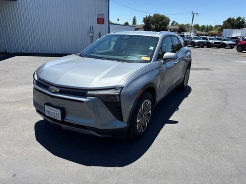 Used 2024 Chevrolet Blazer EV LT AWD/4WD image 5