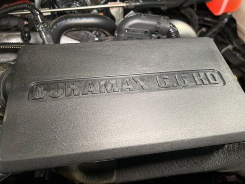 Used 2025 Chevrolet Silverado 2500 LT w/ Convenience Package image 27