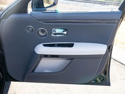 Certified 2021 Rolls-Royce Ghost Extended Wheelbase image 82