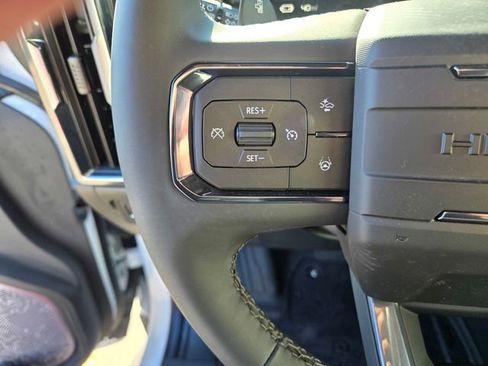 New 2026 GMC Hummer EV 4x4 Crew Cab image 19