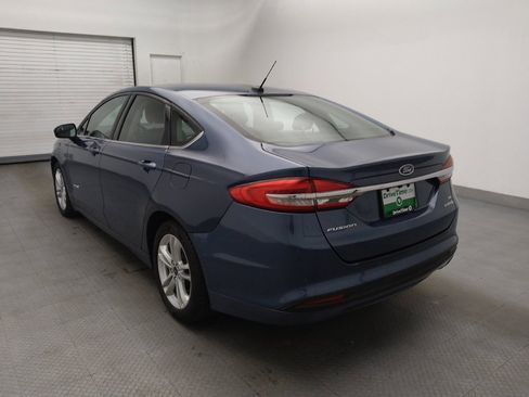 Used 2018 Ford Fusion SE image 5