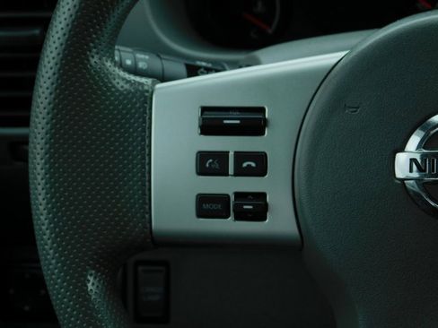 Used 2015 Nissan Frontier SV w/ SV Value Truck Package image 17