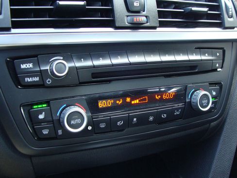 Used 2015 BMW 328i xDrive Sedan image 24