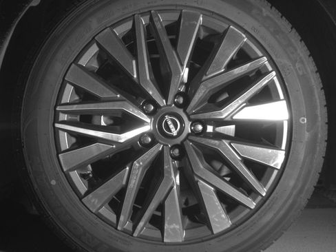 Used 2025 Nissan Altima 2.5 SV image 12