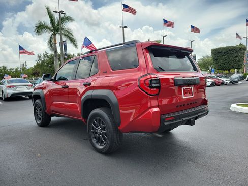 Used 2026 Toyota 4Runner SR5 AWD/4WD image 8