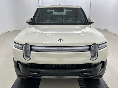 Used 2025 Rivian R1T Adventure AWD/4WD image 8