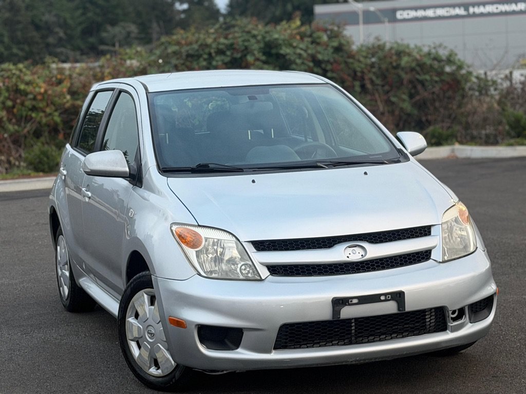 Used 2006 Scion xA FWD image 6