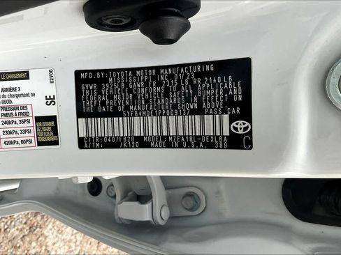 Used 2023 Toyota Corolla LE FWD image 34