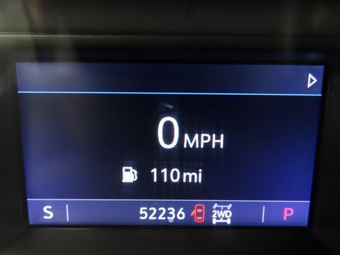 Used 2022 GMC Sierra 2500 SLE image 12