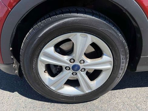Used 2014 Ford Escape SE w/ Equipment Group 201A AWD/4WD image 9