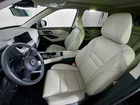 Used 2023 Nissan Rogue SL w/ SL Premium Package FWD image 13