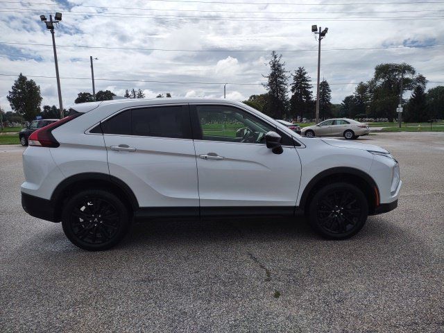 Used 2024 Mitsubishi Eclipse Cross AWD image 6