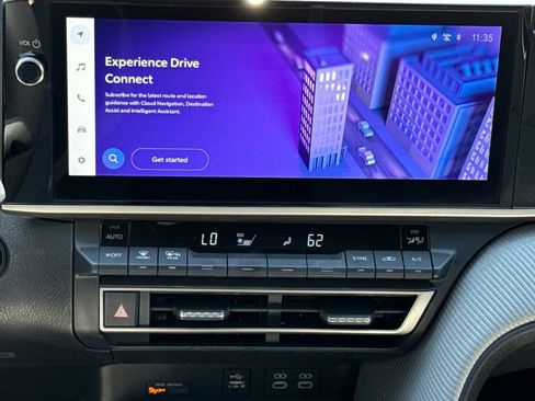 Used 2025 Toyota Camry SE w/ Multimedia Upgrade Package image 12