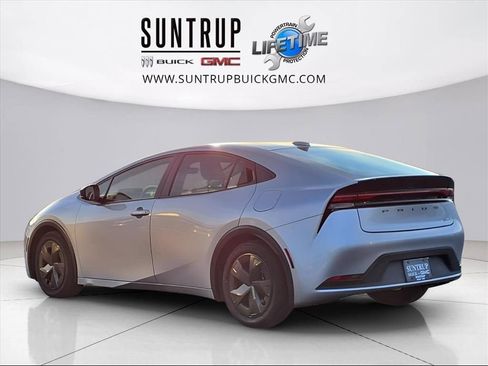 Used 2025 Toyota Prius Limited image 26